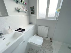 Heron Way- click for photo gallery